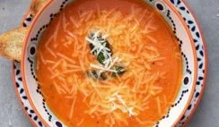 Creamy Tomatoe Soup Recipe: Savory and Easy